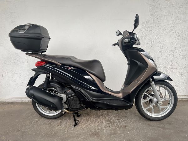 Vespa GTS 125 Superfast Umbau , Ex. KBS Vorführfahrzeug 